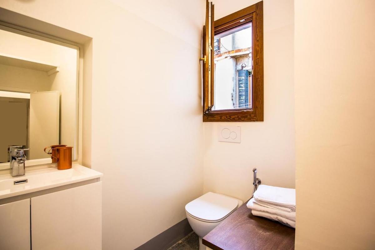 Private House On 3 Levels In The Centre Of Apartamento